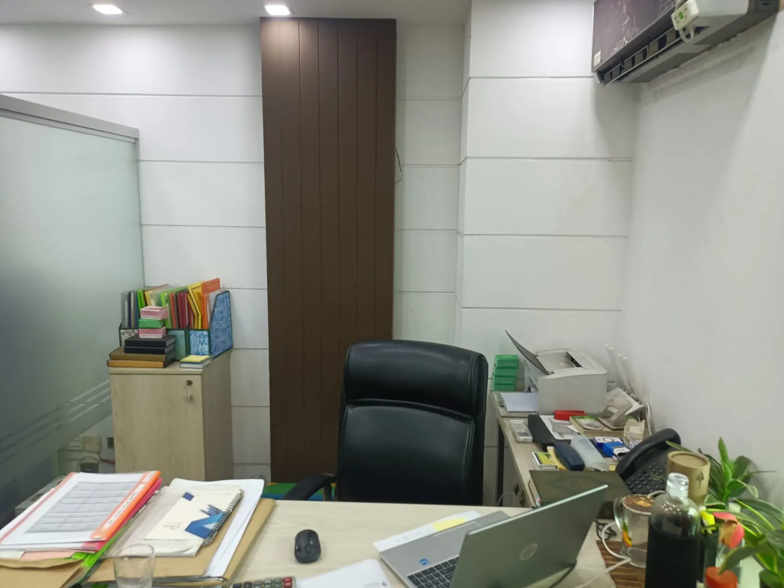 Office workstation